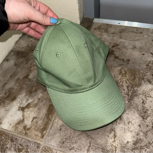 H&M Sage Green  Basic Simple Casual Lightweight Activewear Unisex Baseball Hat - Picture 3 of 10
